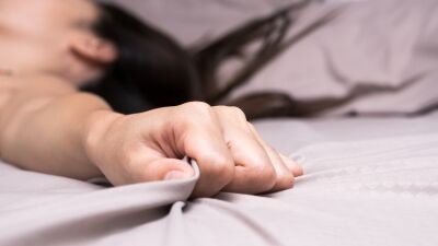 息子のポルノコレクションを「息子のためを思って」勝手に捨てた両親が息子に訴えられる！賠償費用と弁護士費用合わせて約45,000ドル（493万8,525円）の賠償命令……アメリカ・ミシガン州