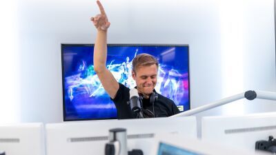 18年連続!! Armin van Buuren（アーミン・ヴァン・ビューレン）、2021年の今年も「ASOT Year Mix」を発表！