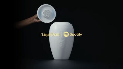 Spotify (スポティファイ) × 飲料水メーカー「Liquid Death」が "音楽ストリーミング骨壷" を限定発売、あなたの人生の最期を彩る "永遠のプレイリスト" 生成ジェネレーターも公開