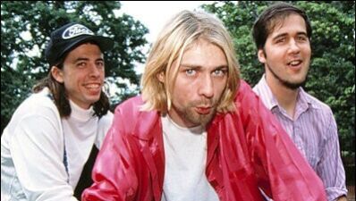 なんとニルヴァーナ再結成!? ゲストボーカルを迎え「SMELLS LIKE TEEN SPIRIT」等を披露【動画アリ】
