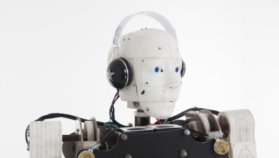 【難聴の恐怖】クラブ、イベントに良く行く人、いつも音楽を聴いている人は要注意!? きちんと予防して快適音楽ライフ！