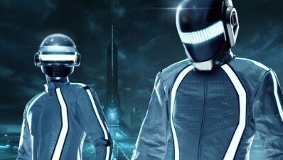 チャリティーで制作された Daft Punk（ダフト・パンク）のファンアートのデジタル作品が盗まれNFTで12,000ドル（約130万2000円）で売却、アーティストが購入者に連絡するもブロックされる