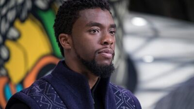 「ワカンダ・フォーエバー！」ブラックパンサー役で知られる俳優・チャドウィック・ボーズマンの訃報を伝えたツイートが史上最多「いいね」を記録、多くのスポーツ選手がブラックパンサーのポーズで彼を追悼
