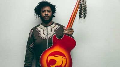 【Brainfeeder】設立10周年を記念してサンダーキャットが争奪戦必至の限定7インチ・シングルをリリース！