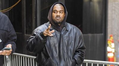 あなたも ye になれる...!? Kanye West（カニエ・ウエスト）のブランド『Yeezy Gap』 x 『Balenciaga』のファースト・コレクションの販売開始！【購入リンクあり】