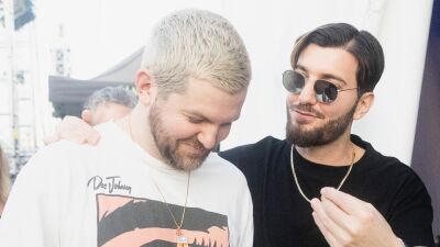 Dillon Francis (ディロン・フランシス) とAlesso (アレッソ) がコラボ曲 "Free" をリリース！ミュージックビデオは何故か「犬」だらけ