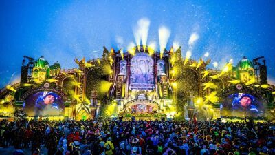 日本時間3月20日 (水) 朝4時45分〜『Tomorrowland Winter 2024』のライブ配信が急遽決定！アーミン・ヴァン・ビューレン、スティーブ・アオキ、アフロジャックら出演