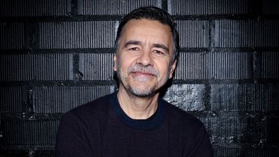 フランス出身のテクノDJ/プロデューサーLaurent Garnier (ローラン・ガルニエ) 最近のインタビューで「埃を被ったジュークボックスになりたくない」「もうすぐツアーを辞める」と発言