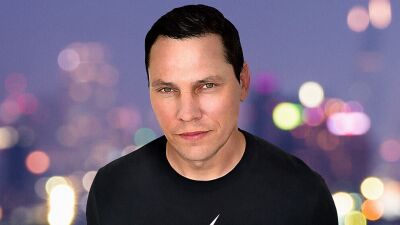 DJ界の皇帝 Tiesto（ティエスト）、ジョナス・ブルー＆リタ・オラと初コラボの新曲「Ritual」解禁！