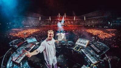 Kygo (カイゴ) とOneRepublic (ワンリパブリック) が再タッグを組んだ最新シングル "Chasing Paradise" をリリース