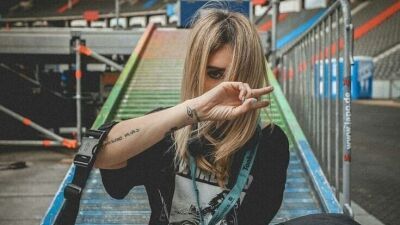 Alison Wonderland（アリソン・ワンダーランド）、2022年第1弾目シングル「Fear Of Dying」とクールなミュージックビデオをリリース！