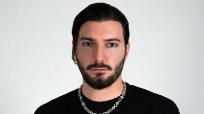 人気DJ/プロデューサー Alesso (アレッソ) 、健康上の問題と過労でオーストラリアとサウジアラビアでの公演がキャンセルに…