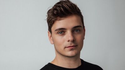 【マーティン・ギャリックス】フジロック来日に際し、チームラボプラネッツでサマー・パーティー！初の日本ファン・イベント開催