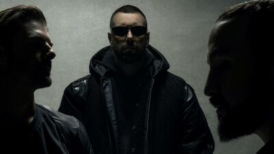 今週金曜日にニューシングル "Wait So Long" をリリースするSwedish House Mafia (スウェディッシュ・ハウス・マフィア) が母国スウェーデンで公演を開催