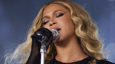 Beyoncé (ビヨンセ) 、各地で話題沸騰中のRenaissance World Tour (ルネッサンス・ワールド・ツアー) 、ライヴレポート到着 ＆ セット・プレイリスト公開！