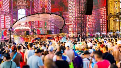 【Tomorrowland Brazil】Afrojack (アフロジャック) 、Kölsch (ケルシュ) 、Steve Angello (スティーブ・アンジェロ) らのフルセットが公開！