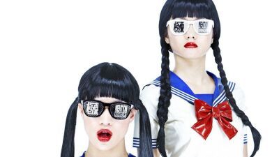 マネキン・ラップ・デュオFEMMが、カバーアルバム『80s/90s J-POP REVIVAL』リリースを発表