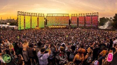 米NY開催『Electric Zoo』1日目キャンセル、2日目は入場に長時間並ばされ、3日目は開場5時間後に収容人数超過でチケット所持でも入場拒否、暴徒化した人々がゲートに突入【動画あり】