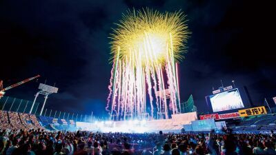 夜空に1万2000発が打ち上がる!! 2022年8月20日（土）に『神宮外苑花火大会』が3年ぶりに開催決定、第1弾アーティストに FUNKY MONKEY BΛBY'Sが発表！