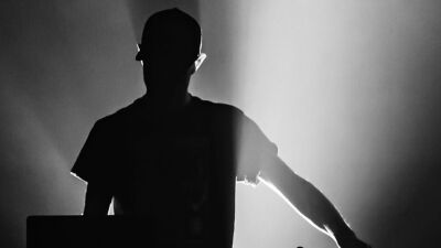 ヴァーチャル開催【Beyond Wonderland】でプレイされたDeadmau5 の別名義・TESTPILOT（テストパイロット）のテクノミックスが激アツ!!