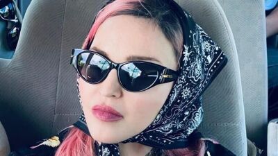 【財力はパンデミックを超える……】世界のスーパースター・Madonna（マドンナ）、新型コロナによる厳しい渡航規制にも関わらず、家族と26歳の彼氏と共に3週間で5ヶ国訪問