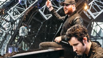 Pendulum (ペンデュラム) メンバーによるデュオKnife Party (ナイフ・パーティー) 、パリ五輪 "無課金おじさん" ことユスフ・ディケッチ選手のミーム画像を投稿し復帰を示唆!?
