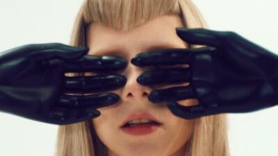 「SUMMER SONIC 2024」出演も控える北欧ポップスの新世代シンガー AURORA (オーロラ) が新曲 "Some Type Of Skin" をリリース