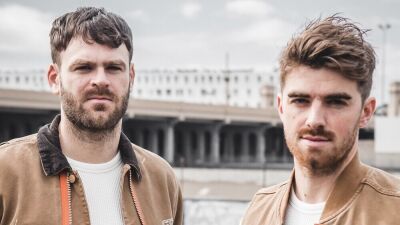 サマソニ出演、The Chainsmokers 日本初のファン・ミーティングに黄色い歓声!!