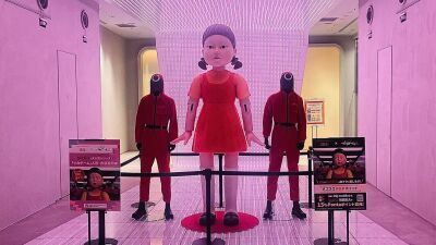  Netflixシリーズ「イカゲーム」シーズン2とauがコラボ！「イカゲーム」の舞台に入り込めるコラボ展示イベントをGINZA 456にて2025年2月28日まで開催