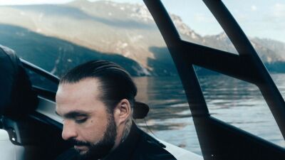 Steve Angello (スティーブ・アンジェロ) 、長年リリースが待ち望まれてきたEric Prydz (エリック・プライズ) とのコラボ曲 "Bedtime Stories" のリリースを示唆