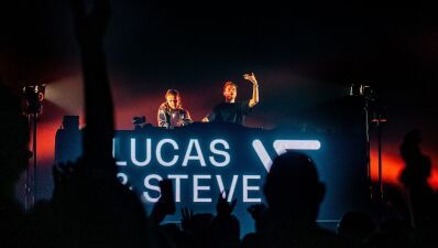 アムステルダムにてLucas＆Steve（ルーカス＆スティーブ）、Sam Feldt（サム・フェルド）ら出演の新型コロナに配慮したテストイベントが開催、そこで見えてきた結果とは……!?!?