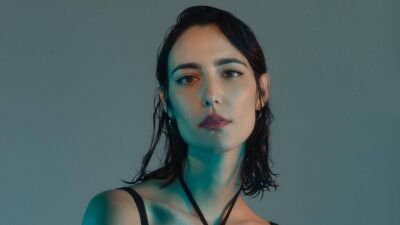 Amelie Lens (アメリー・レンズ) のパーティー「EXHALE 」が、2年連続にてスペイン・イビザ島の人気クラブ「DC-10 IBIZA」でのレジデンシーが決定