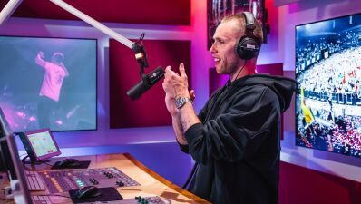 Nicky Romero公認ファンがProtocol Radioで「なぜ坊主頭にしたのか」質問、それに対するNickyの答えは？ 更に日本愛についても言及！