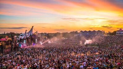 【Tomorrowland 2022】2022年の開催は、通常の「2週連続の週末」でなく「3週連続の週末」での開催を求め、開催許可を正式に申請中
