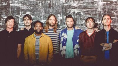 変幻自在の最強バンド Maroon 5、今をトキめく女性ラッパーCardi B をゲストに迎えた新曲の配信がスタート