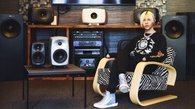 【banvox独占インタビュー】小さな音量でも歴然の差！グラミー賞を通過点として目指し世界で活躍するプロデューサーも納得、"そのままの音" が出るスピーカー（アーティストが聴くGenelecシリーズ）