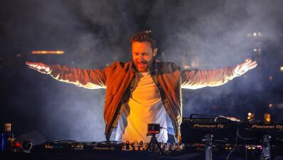 【動画アリ】毎年恒例行事になりつつある....!? David Guetta（デヴィッド・ゲッタ）、大晦日にアラブ首長国連邦を構成するアブダビ首長国にてスペシャルセットを披露!