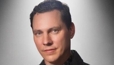 Tiësto（ティエスト）、Slander（スランダー）が2019年にリリースした名曲「Love Is Gone」の Tiësto Remix をリリース！