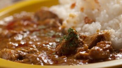 湘南T-SITEにて、首都圏を中心に全国のカレー専門店の味が楽しめる「湘南カレーフェス」が2025年5月10日 (土) 、11日 (日) に開催