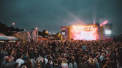 【フェスやり過ぎ問題勃発】イギリス・ニューカッスル開催の音楽フェス「This is Tomorrow Festival」2022年の開催を来年に延期…理由はコスト上昇と「過飽和市場」のため…!?