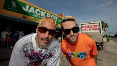 グラミー賞ノミネート・アーティスト Duck Sauce (ダック・ソース) 、最新曲 "Fallin In Love" のクラブ・リミックス版 "Fierce Mix" をリリース！
