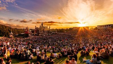 来週末から開催されるベルギーのビッグフェス『Tomorrowland 2024』今年も2週に渡ってメインステージ ＆ フリーダムステージからのライブ配信が決定！