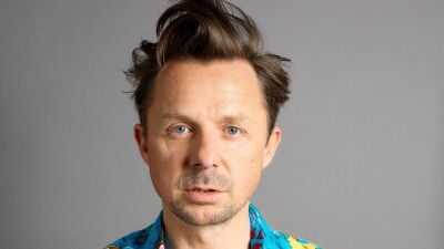 フランス出身のDJ/プロデューサーMartin Solveig (マーティン・ソルヴェイグ) 、今年唯一の出演となったフランスのフェスでDJ活動引退を発表