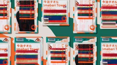 「コンビニエンスウェア」×「FUJI ROCK FESTIVAL'25」コラボソックス、タオルなど全国のファミリーマートにて2025年7月8日 (火) より販売