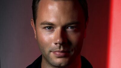 Sam Feldt（サム・フェルド）とRita Ora（リタ・オラ）が、KygoのレーベルPalm Tree Recordsからコラボ曲「Follow Me」をリリース！