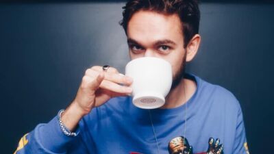 250足以上のコレクション！ZEDDが自慢のスニーカーコレクションを公開！
