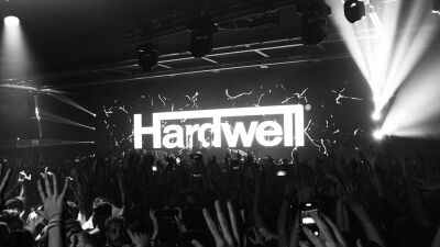 Hardwell (ハードウェル) 、2年半の休止を経て人気ラジオ番組『Hardwell On Air』の復活を発表、初回エピソードは2023年11月3日 (金) に放送