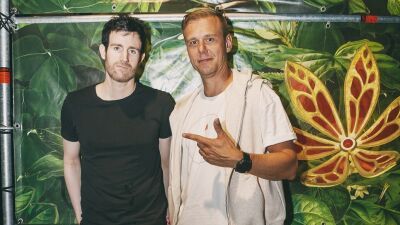 Armin van Buuren (アーミン・ヴァン・ビューレン) とRob Swire  (ロブ・スワイヤー) がファン待望のコラボ曲 "Sound of You" を遂にリリース