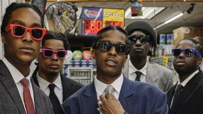 Ray-Ban (レイバン) がA$AP Rocky (エイサップ・ロッキー) とコラボしたアイコニックなモデルの最新進化形「ウェイファーラー パファー」を発表