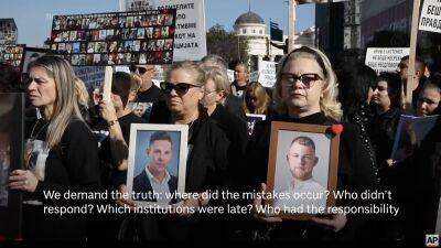 大量の死傷者を出した北マケドニアのナイトクラブ「Club Pulse」大規模火災の裁判開始、違法な営業許可、安全検査の怠慢、過密状態の黙認等でオーナーや元市長ら起訴、数千人規模の抗議活動も